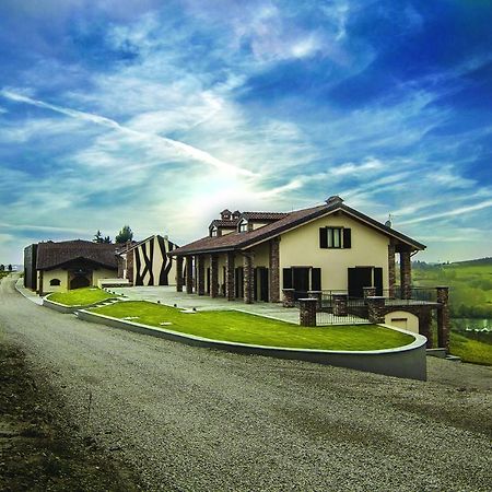 Montalbera Wine Suites Montemagno  Экстерьер фото
