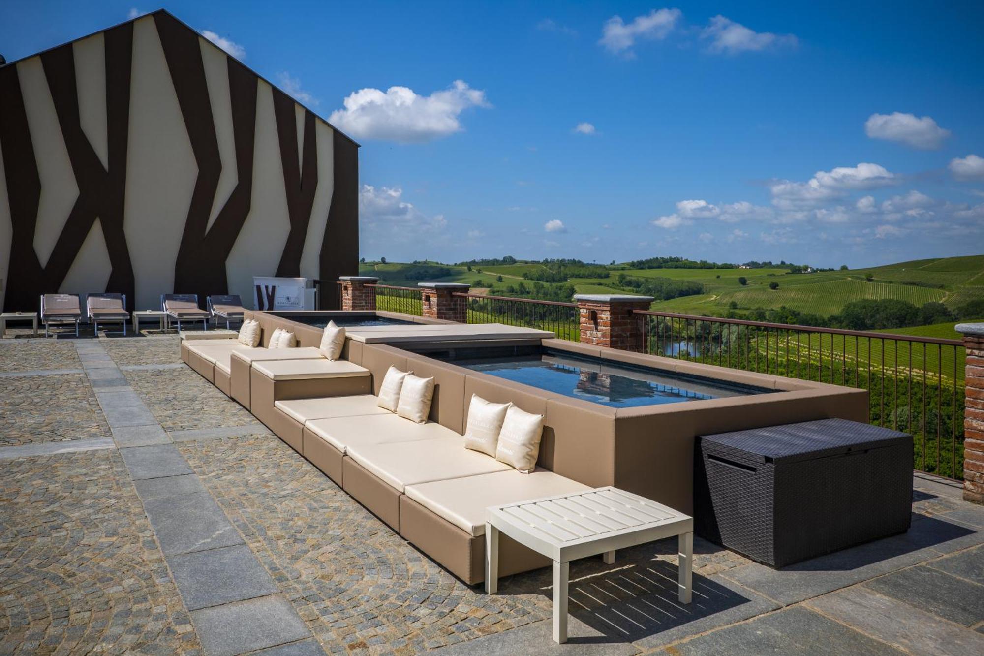 Montalbera Wine Suites Montemagno  Экстерьер фото