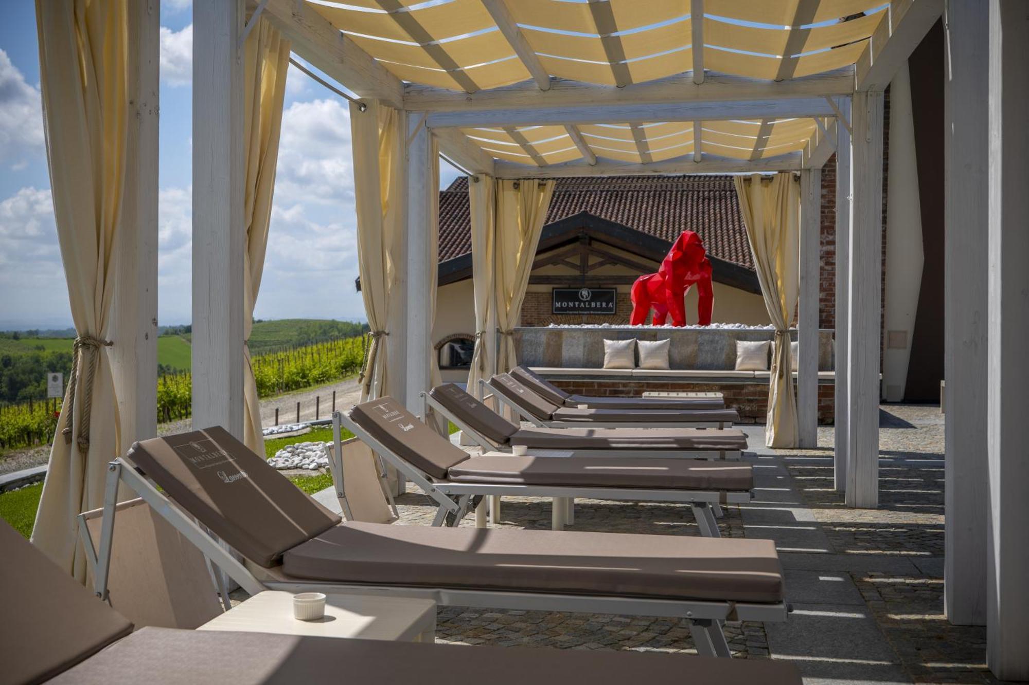 Montalbera Wine Suites Montemagno  Экстерьер фото